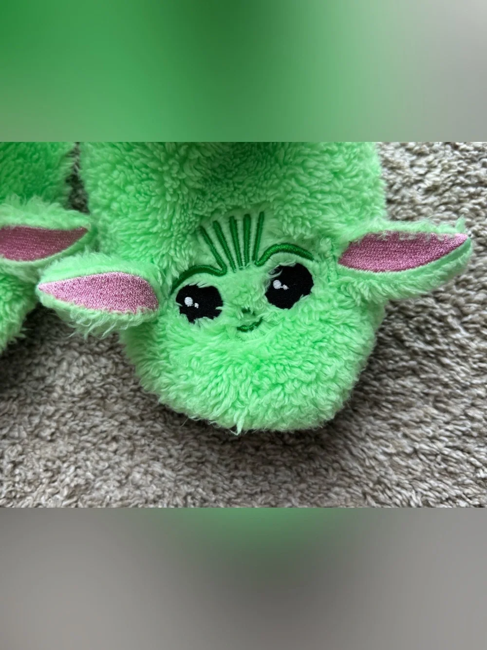 Grogu Baby Yoda Plush Slipper Socks Green Fuzzy Cozy House Shoes Kids Size L/XL